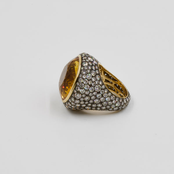 Citrine and diamonds ring