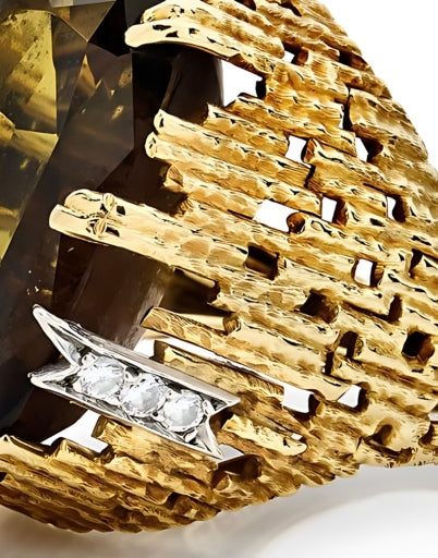 Bague par Andrew Grima