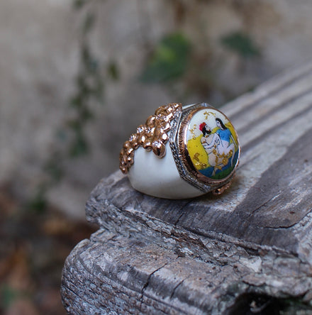 Bague avec scène érotique