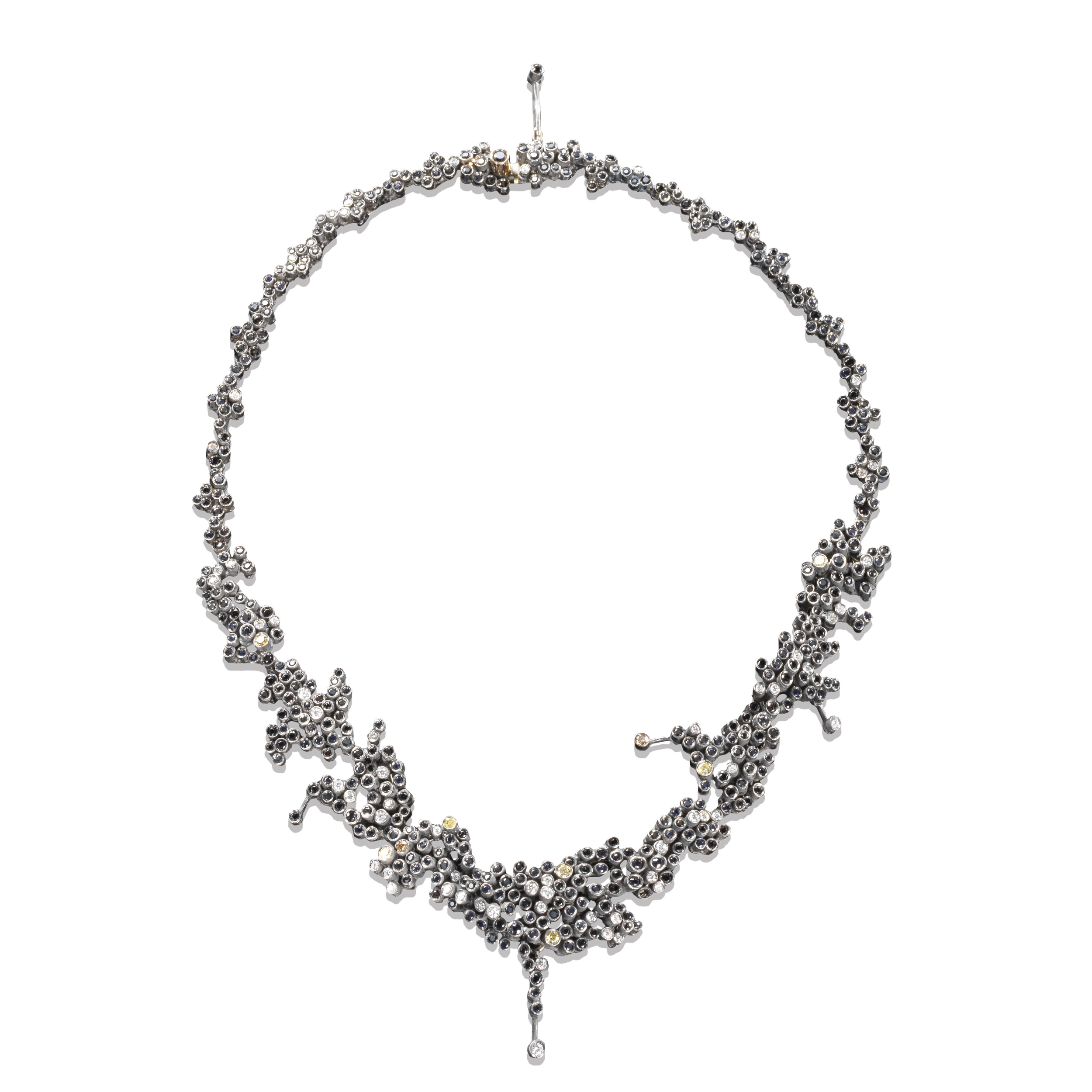 Collier Black Stars par Luz Camino